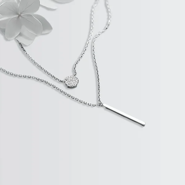 Classy Disc & Bar Layered Necklace - Image 2